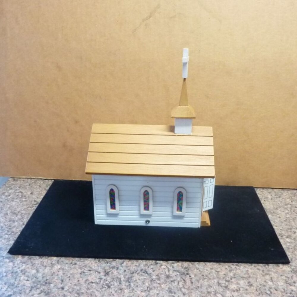 Berkeley Designs Church Animated with music playing "Amazing Grace".